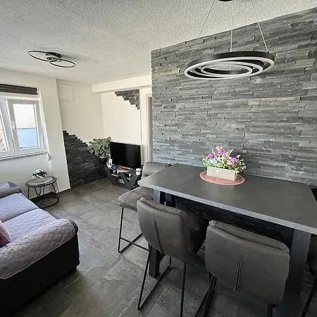 Studio Apartman 